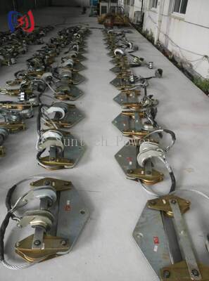 بالابر هادی شکافت چندگانه سنگین برای جابجایی همزمان چند هادی و افزایش ایمنی کارگران