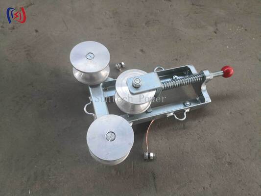 بلوک زمین گیری حرفه ای 100A Max Current با قطر پایین 50mm و مواد فولادی ریخته شده برای زمین گیری ایمن الکتریکی