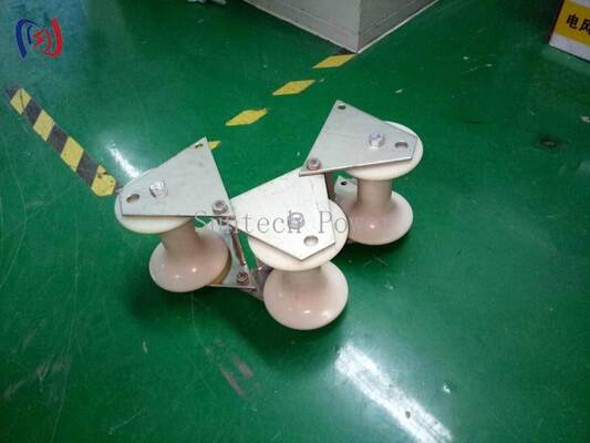 رولر حرفه ای 10-20KN با بار نامی برای کابل های 80-160mm با طراحی مقاوم در برابر خوردگی