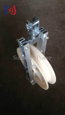 20-50KN OPGW Stringing Block با 660x110mm Nylon Sheave و طراحی مستقیم برای نصب کابل فیبر نوری
